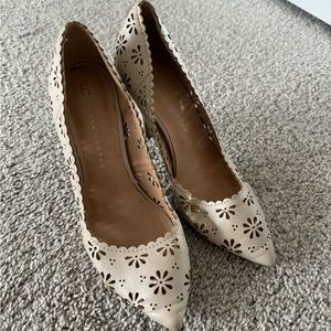 Nude Heels - Size 9